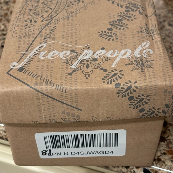 FREE PEOPLE Sandals River Pink Woven Leather Flats Sz 37 - Picture 12 of 12